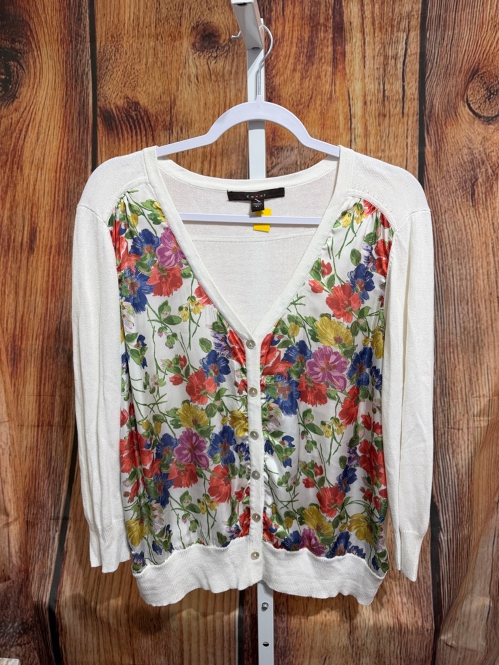Fever Shell Button Sweater Size XL